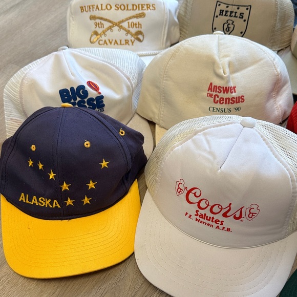 Vintage hats - Lot of 22 - Picture 9 of 11